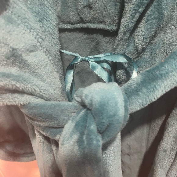 Luxurious Teal Women's Robe Small - Picture 4 of 7